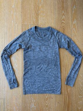 Lululemon Swiftly Tech Long Sleeve - Hip Length